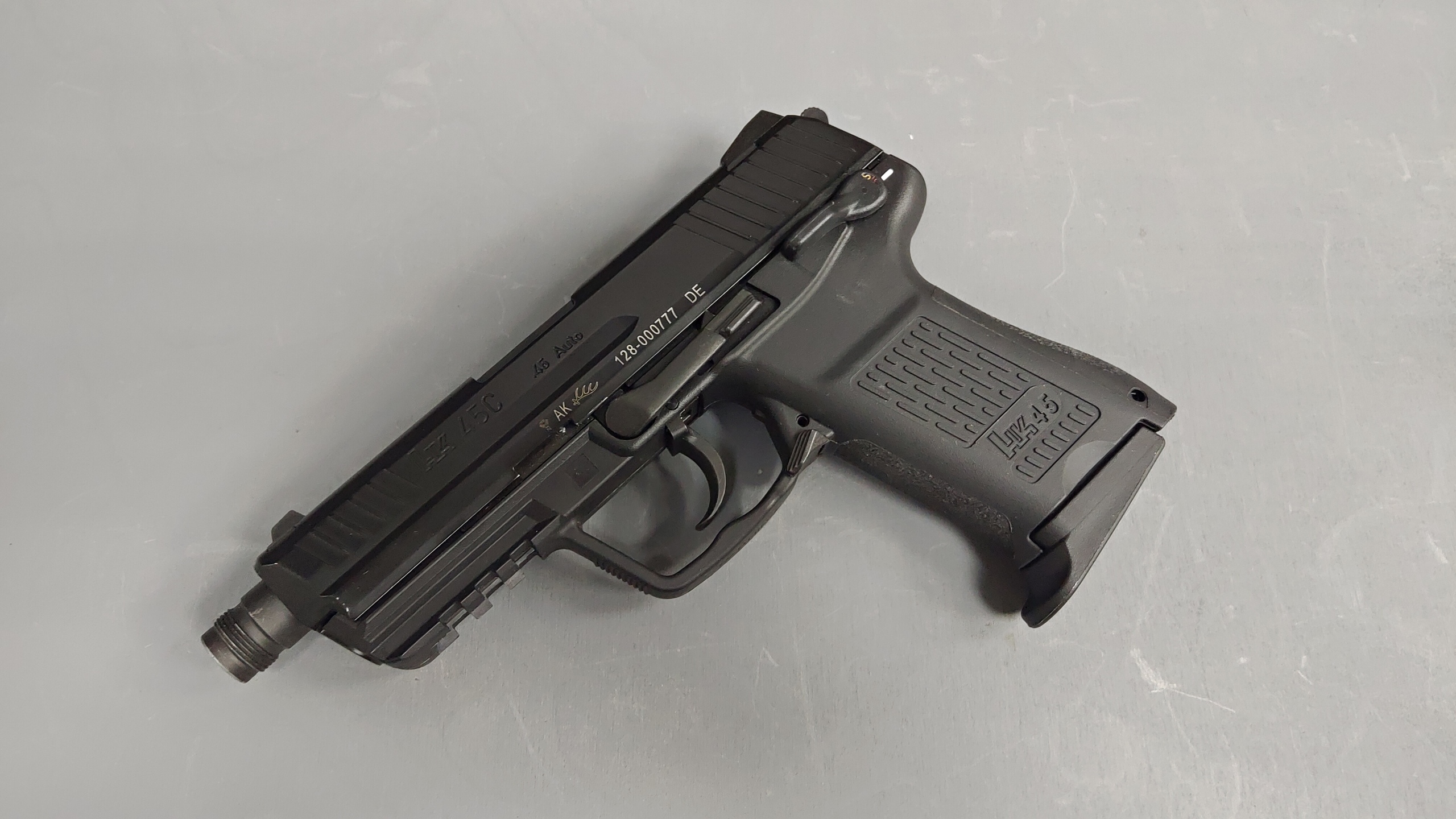 picture of a gun